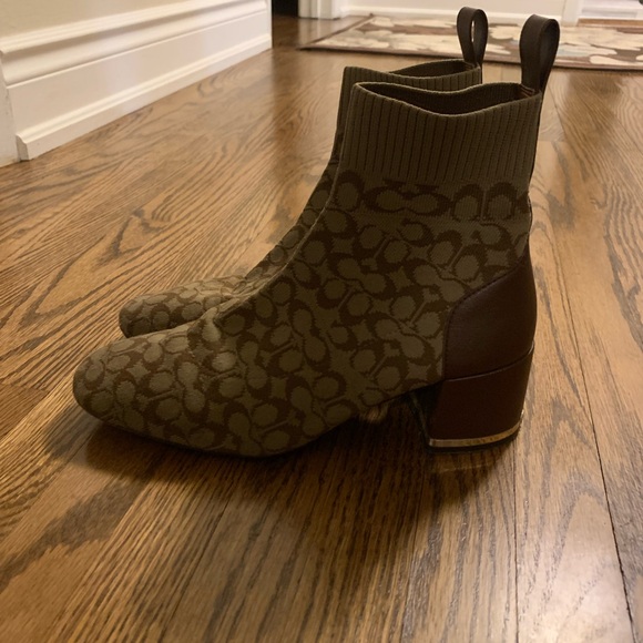 Coach boots - Picture 4 of 10